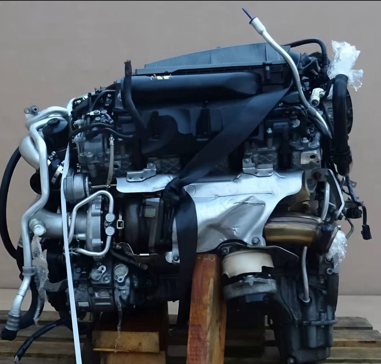 Mercedes 6.3 AMG V8 Engine – 69,270 km | OEM AMG Performance Engine - Image 6