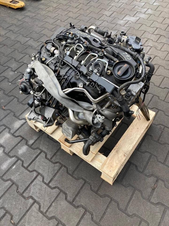 Audi Q5 2.0TDi CGLB Engine - Image 7